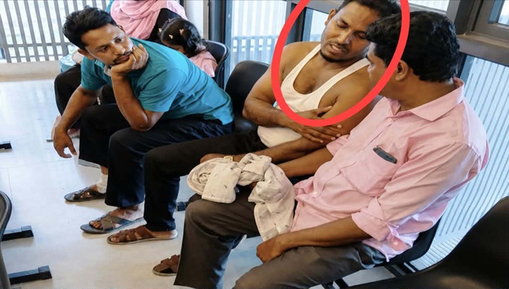 মেহেরপুরে এক নারীকে ব্ল্যাকমেইল: প্রশিকা ব্রাঞ্চ ম্যানেজার গণধোলাই