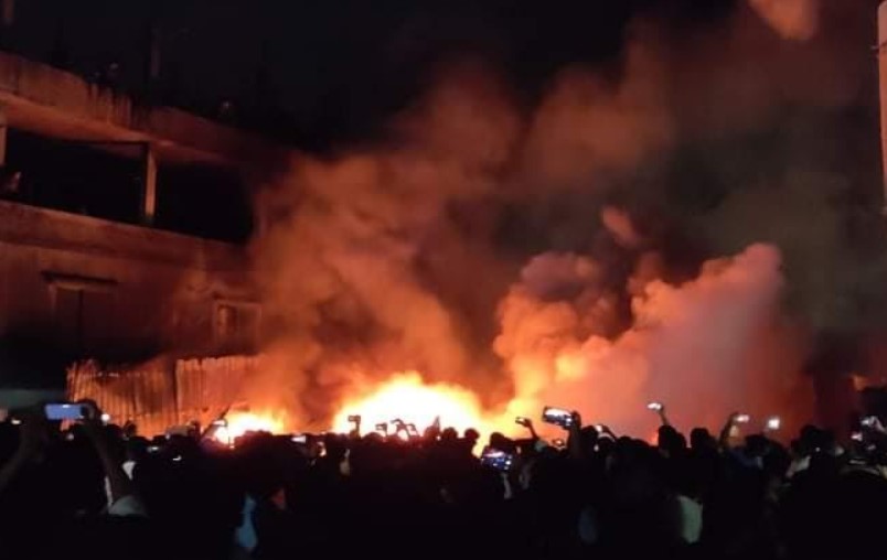 ফতুল্লার ইসদাইরে তুলার গোডাউনে আগুন